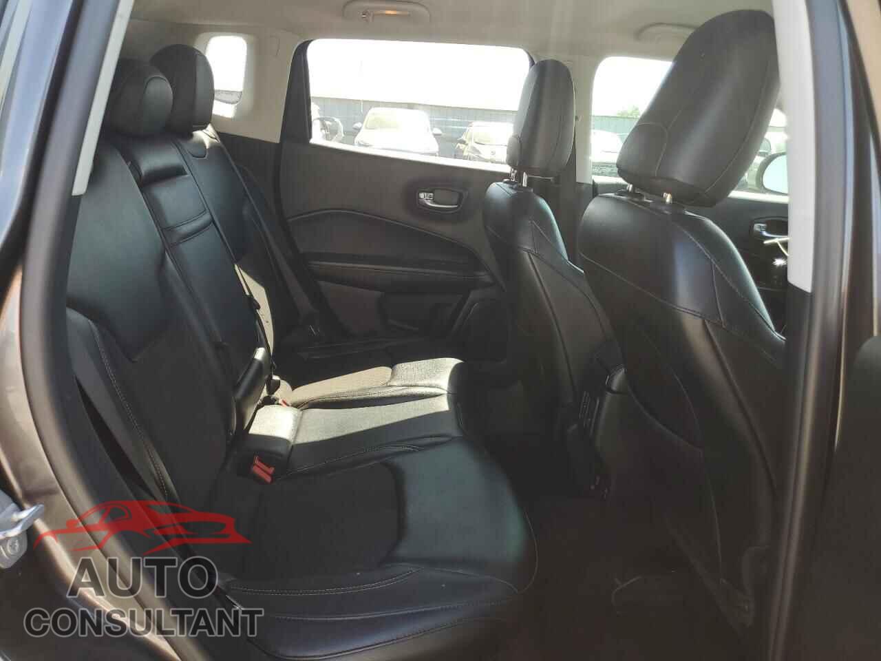 JEEP COMPASS 2017 - 3C4NJDBB4HT667788