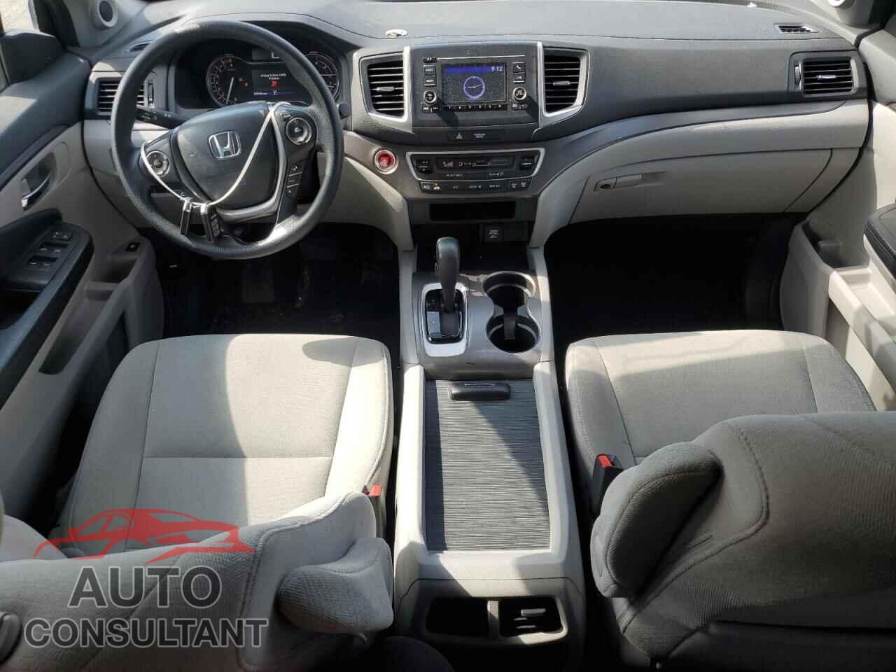 HONDA PILOT 2017 - 5FNYF5H10HB035954