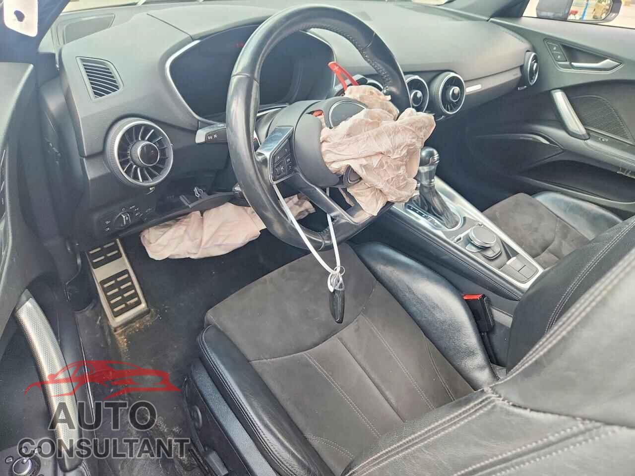 AUDI TT 2016 - TRUC5AFV7G1032946