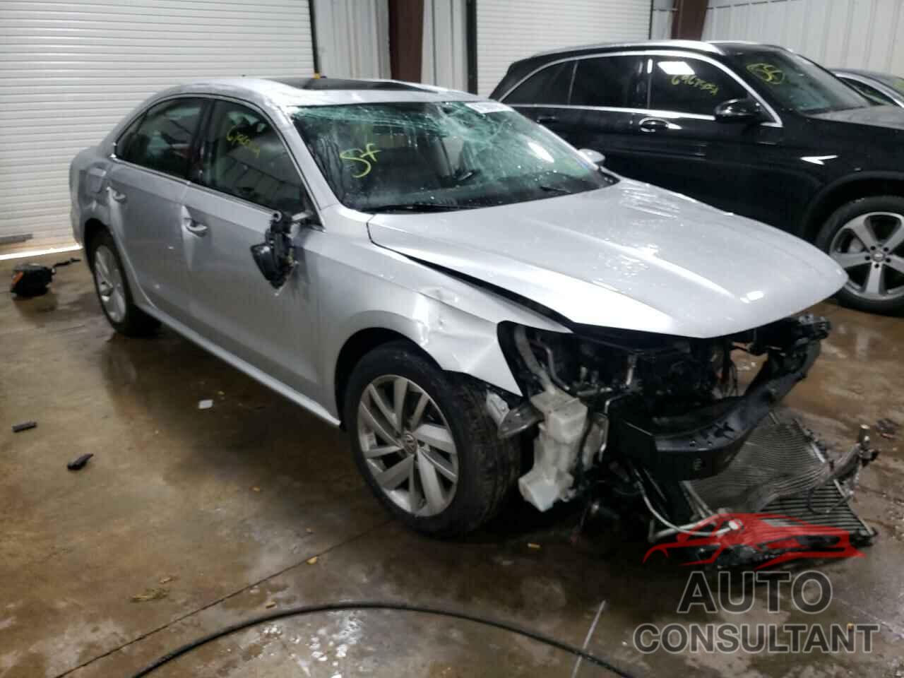 VOLKSWAGEN PASSAT 2018 - 1VWBA7A35JC007580