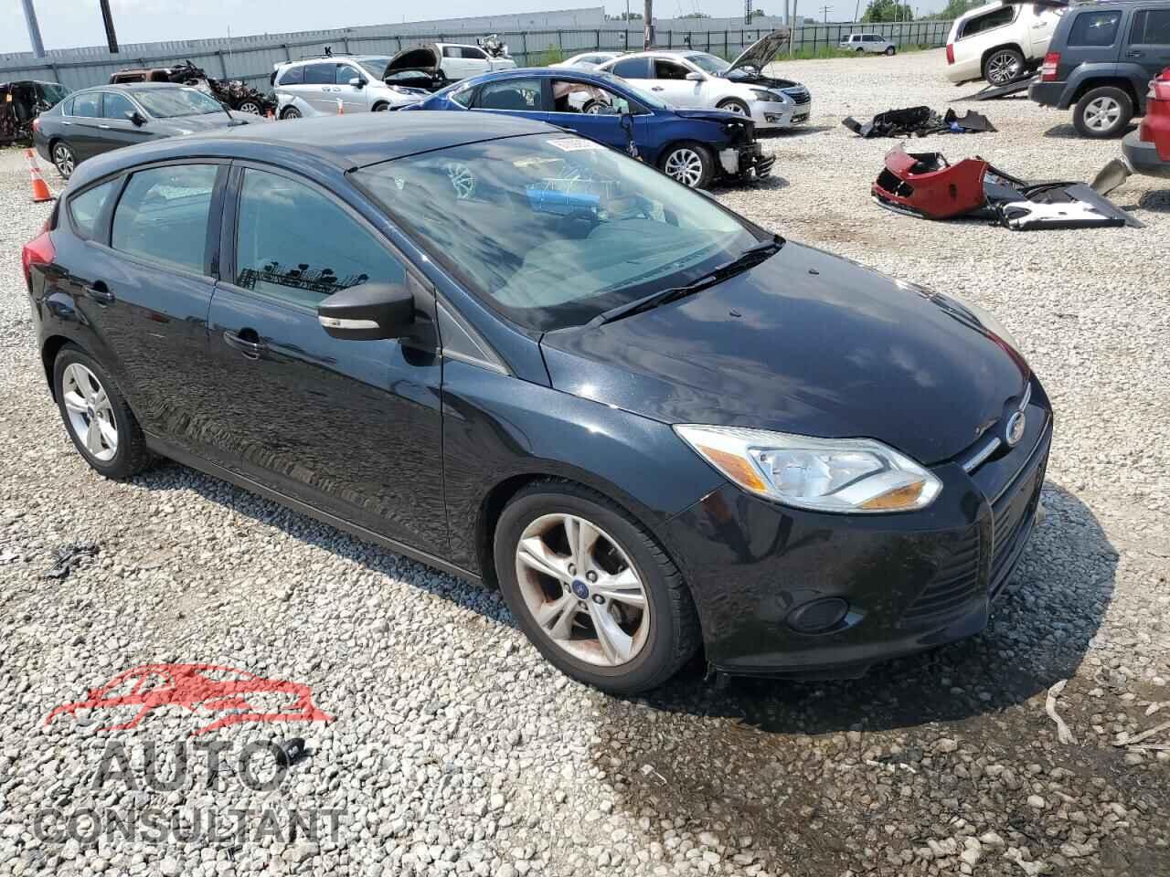 FORD FOCUS 2014 - 1FADP3K2XEL128979