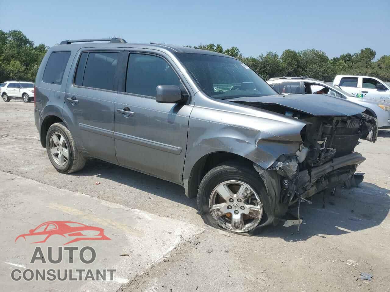 HONDA PILOT 2011 - 5FNYF3H50BB028775
