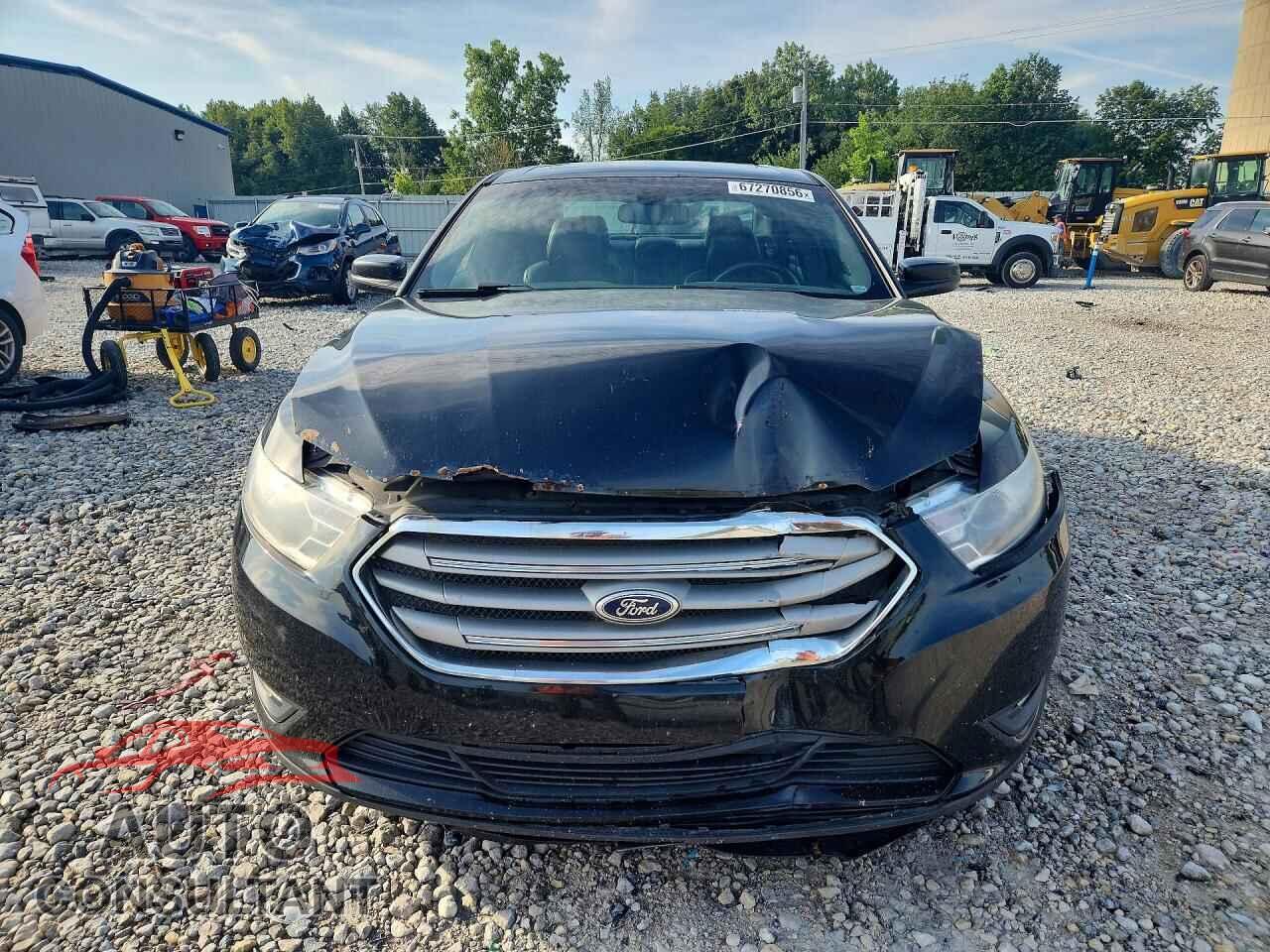 FORD TAURUS 2013 - 1FAHP2E85DG180488