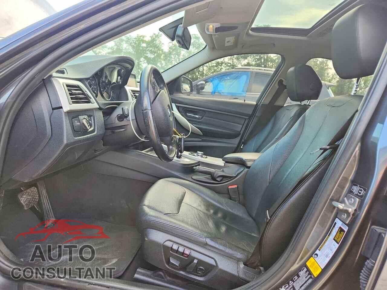 BMW 3 SERIES 2013 - WBA3B5C55DF598453