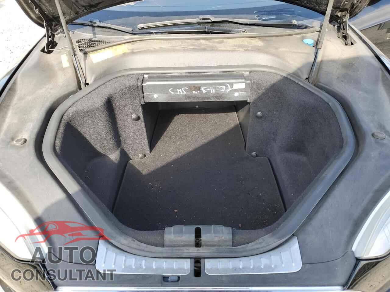 TESLA MODEL S 2013 - 5YJSA1BG1DFP08450