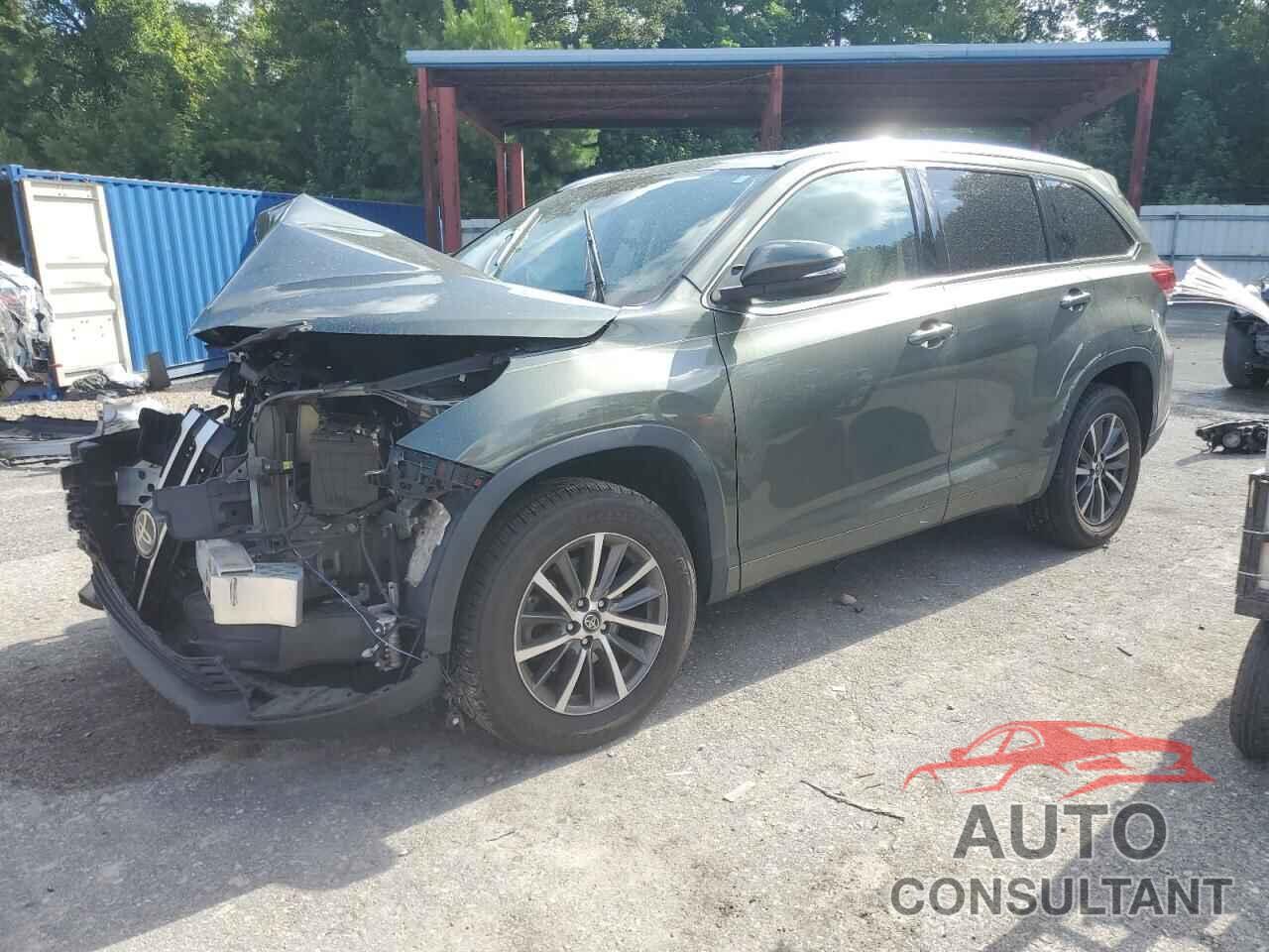 TOYOTA HIGHLANDER 2017 - 5TDKZRFH3HS199456