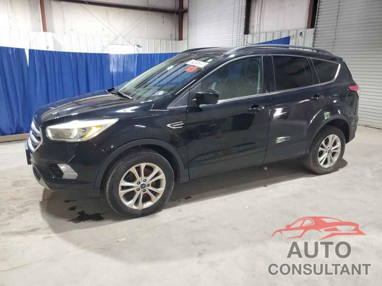 FORD ESCAPE 2018 - 1FMCU9GD0JUA11665