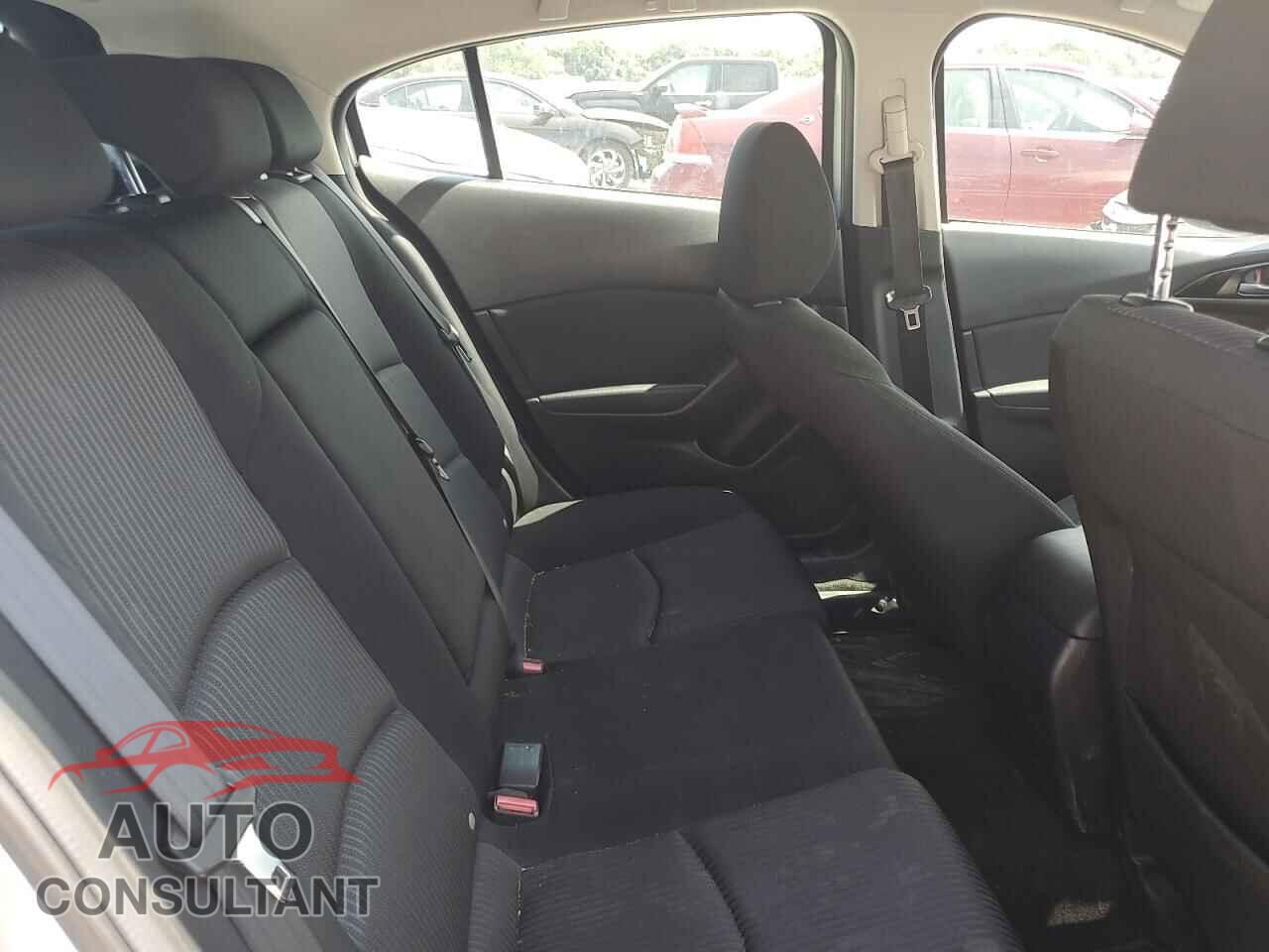 MAZDA 3 2016 - 3MZBM1M76GM246372