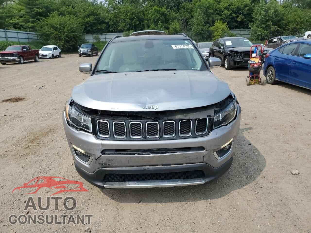 JEEP COMPASS 2019 - 3C4NJDCB3KT648526