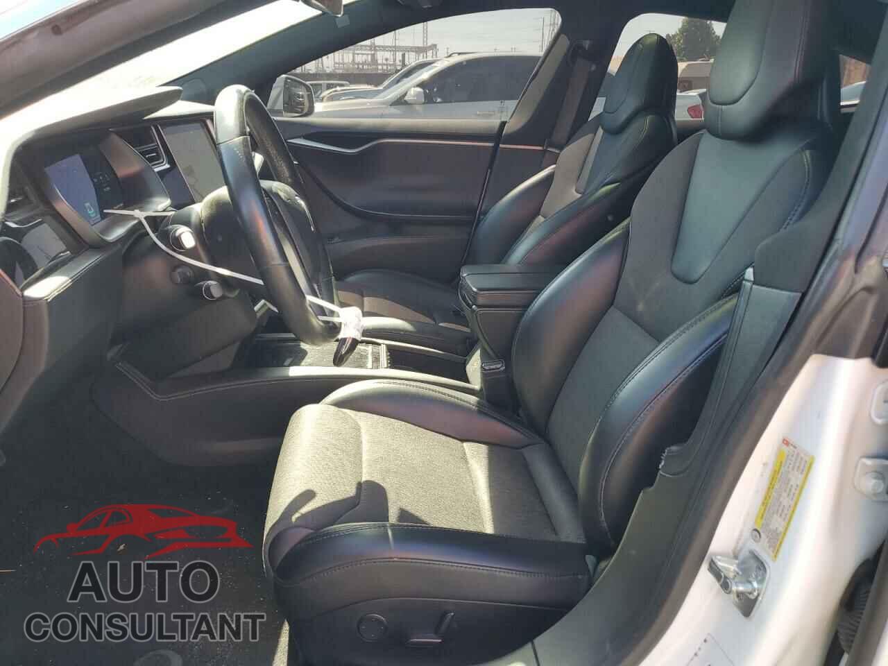 TESLA MODEL S 2018 - 5YJSA1E23JF281008