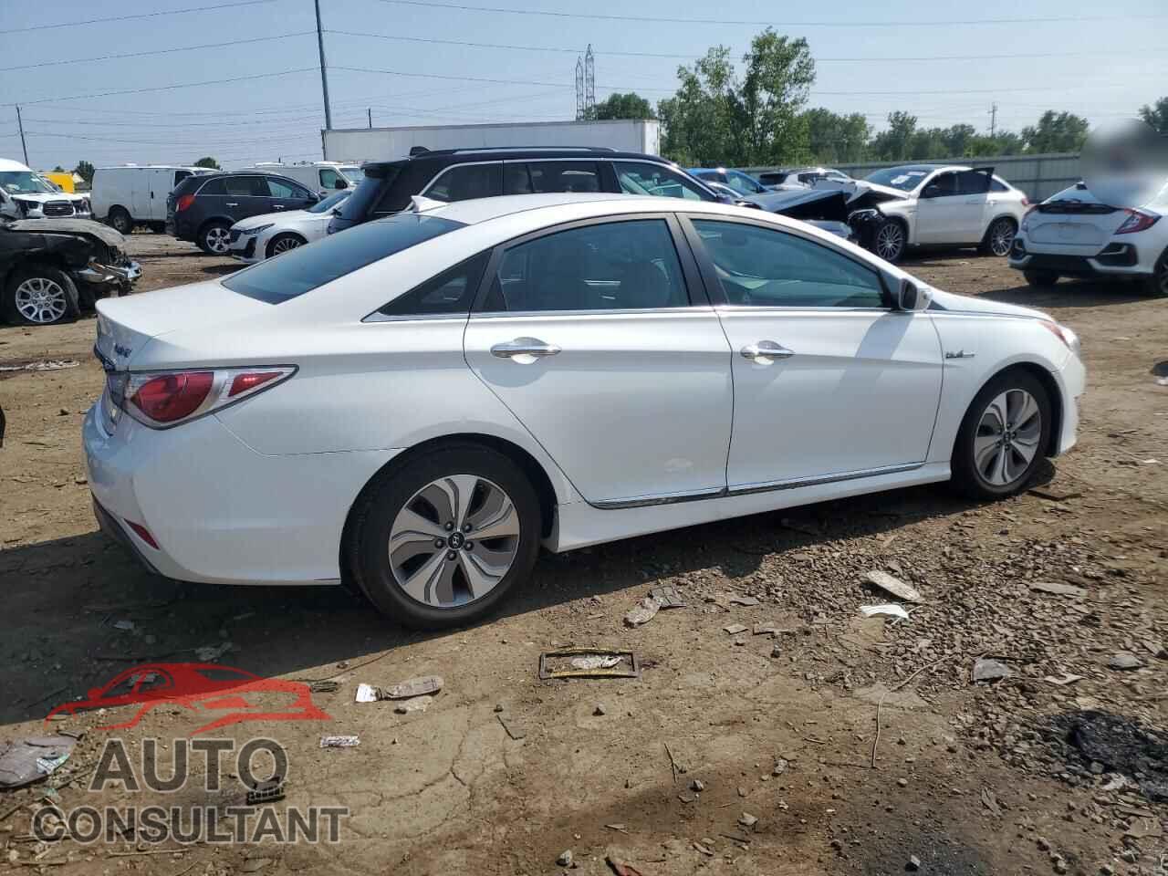 HYUNDAI SONATA 2013 - KMHEC4A44DA080792