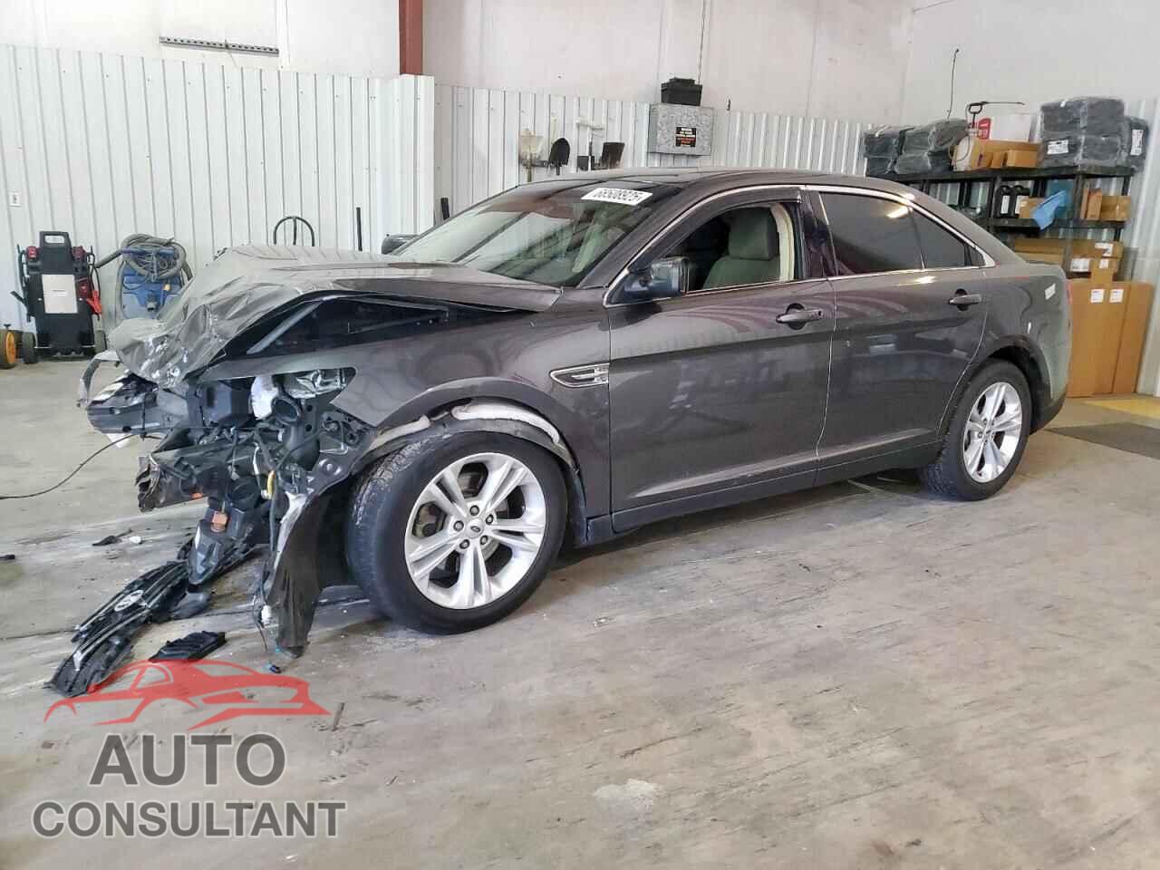 FORD TAURUS 2018 - 1FAHP2D85JG101401