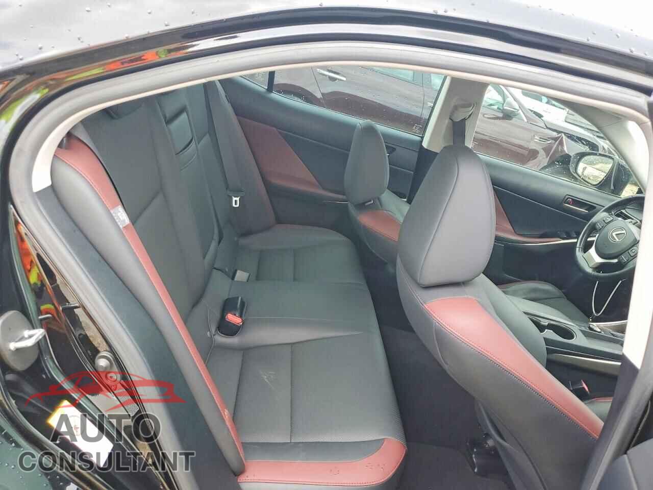 LEXUS IS 2017 - JTHBA1D2XH5061473
