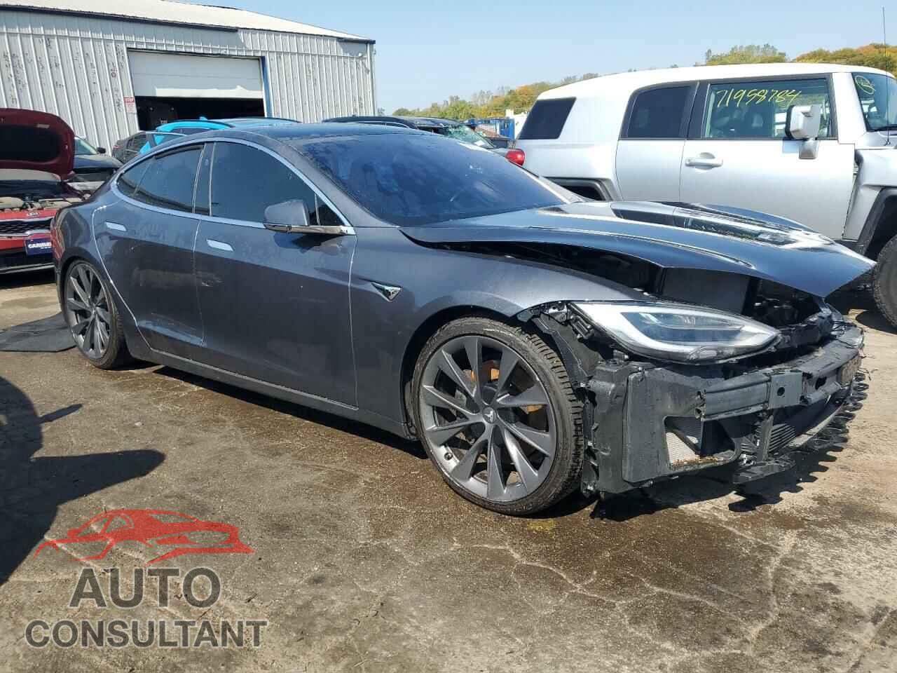 TESLA MODEL S 2019 - 5YJSA1E23KF305812