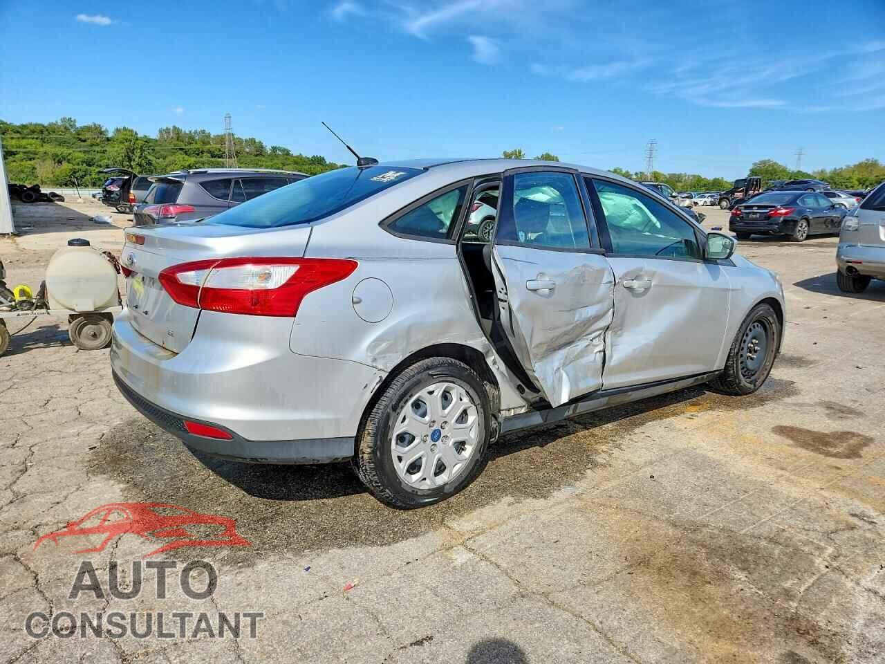 FORD FOCUS 2012 - 1FAHP3F28CL335959