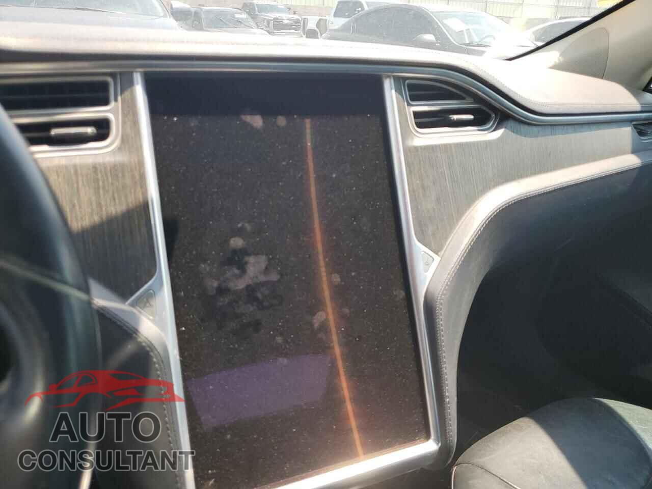 TESLA MODEL S 2013 - 5YJSA1BC0DFP10901