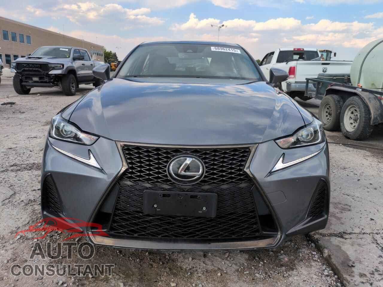 LEXUS IS 2017 - JTHBA1D29H5052831