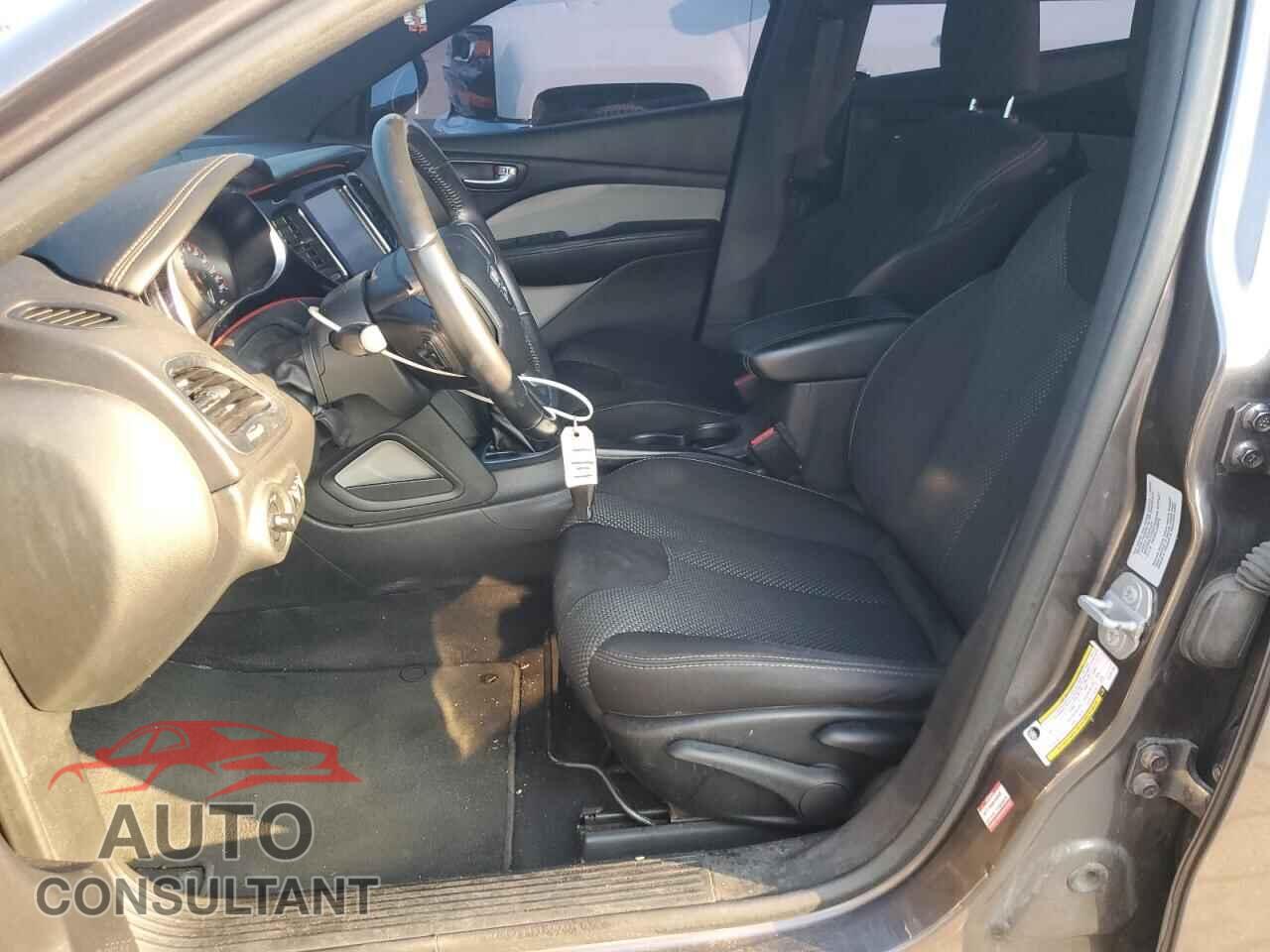 DODGE DART 2015 - 1C3CDFBB5FD181184