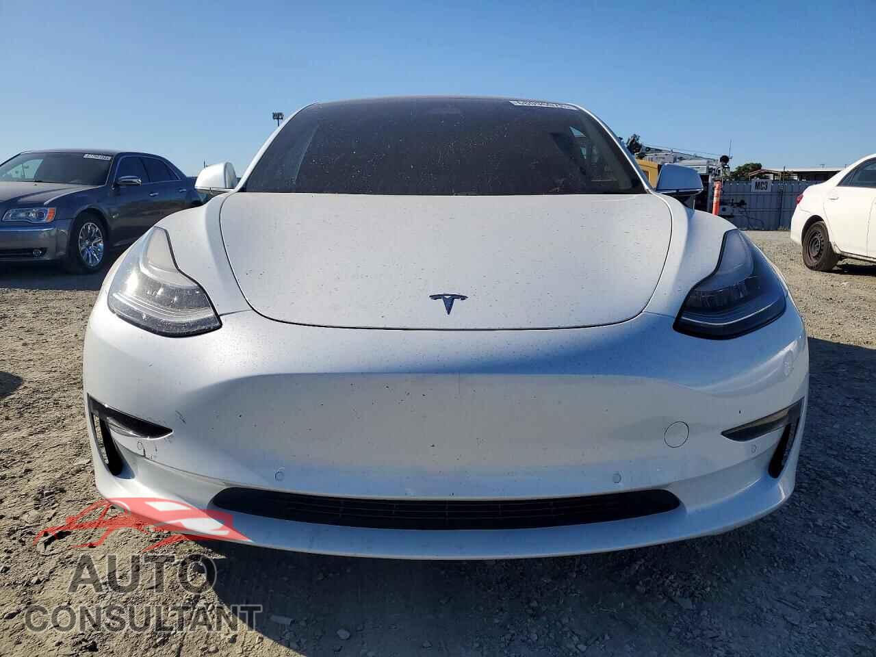 TESLA MODEL 3 2018 - 5YJ3E1EB7JF111646