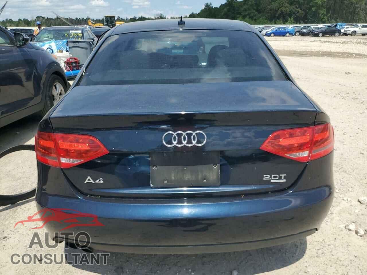 AUDI A4 2011 - WAUBFAFL1BN040430