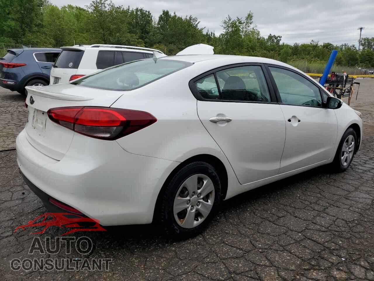 KIA FORTE 2017 - 3KPFL4A78HE014686