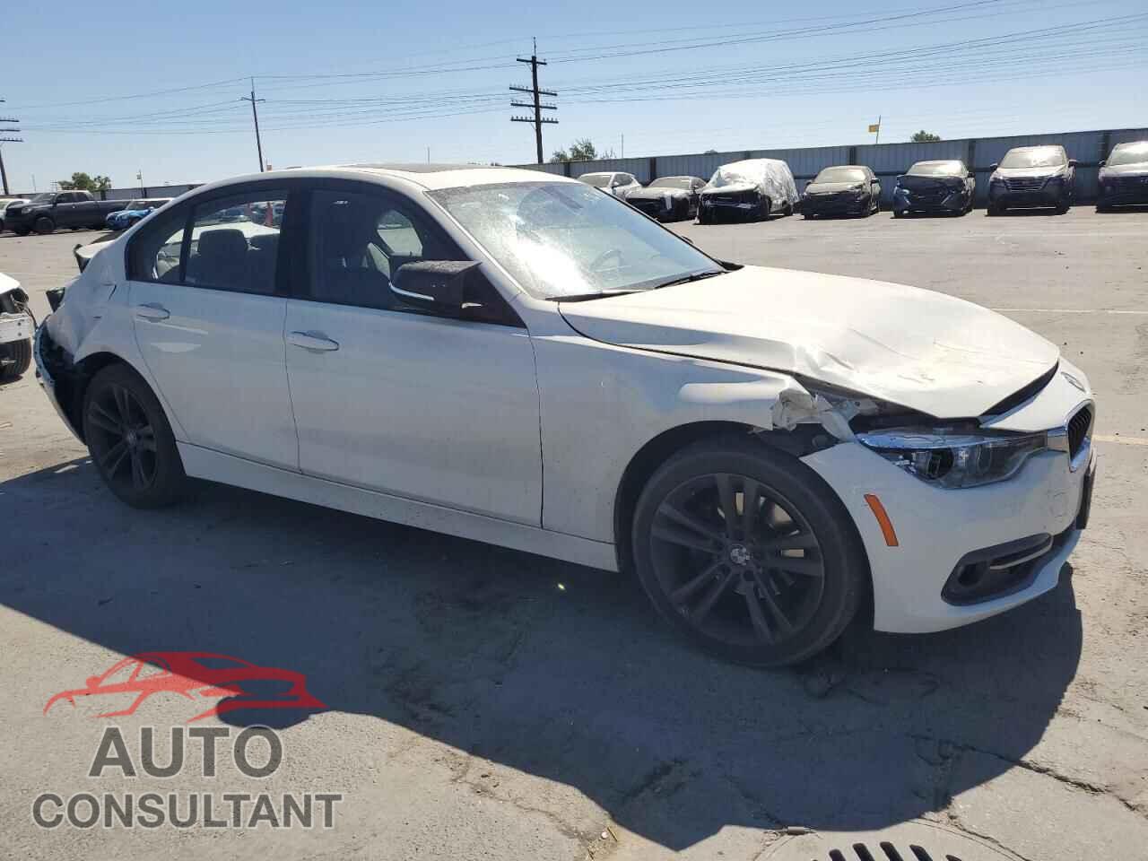 BMW 3 SERIES 2018 - WBA8D9C55JA615011