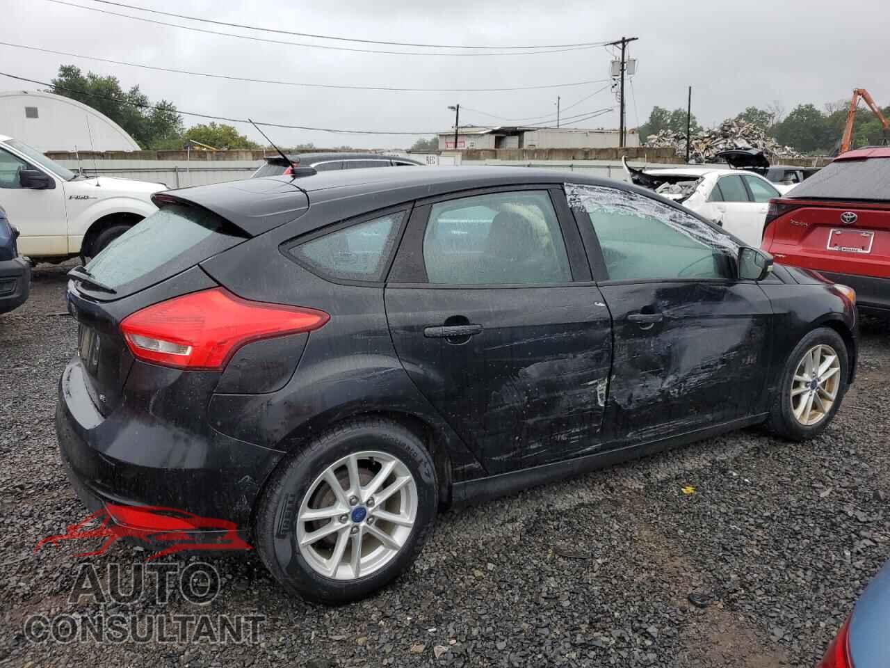FORD FOCUS 2015 - 1FADP3K25FL303902