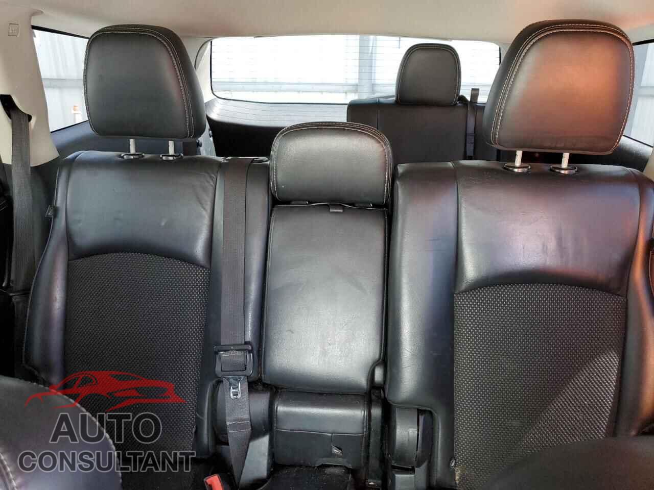 DODGE JOURNEY 2017 - 3C4PDCGGXHT554006