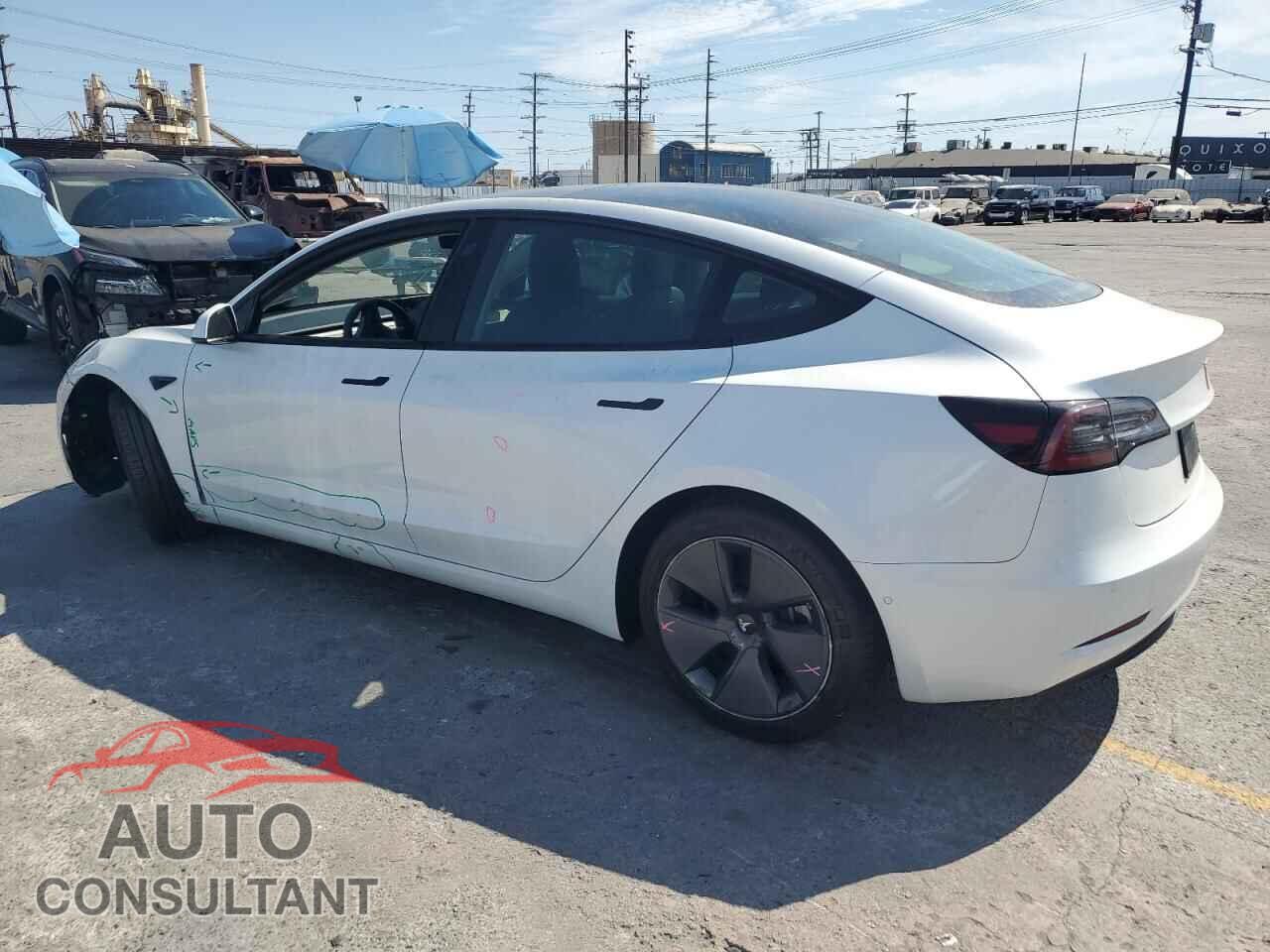 TESLA MODEL 3 2021 - 5YJ3E1EAXMF068870