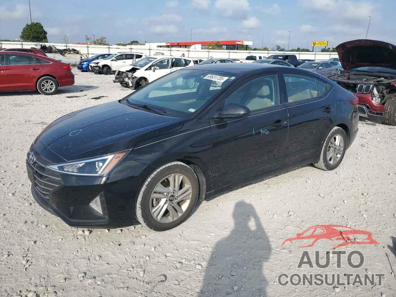 HYUNDAI ELANTRA 2019 - 5NPD84LF1KH413018