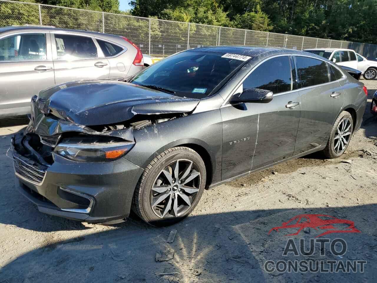 CHEVROLET MALIBU 2017 - 1G1ZE5ST2HF167815