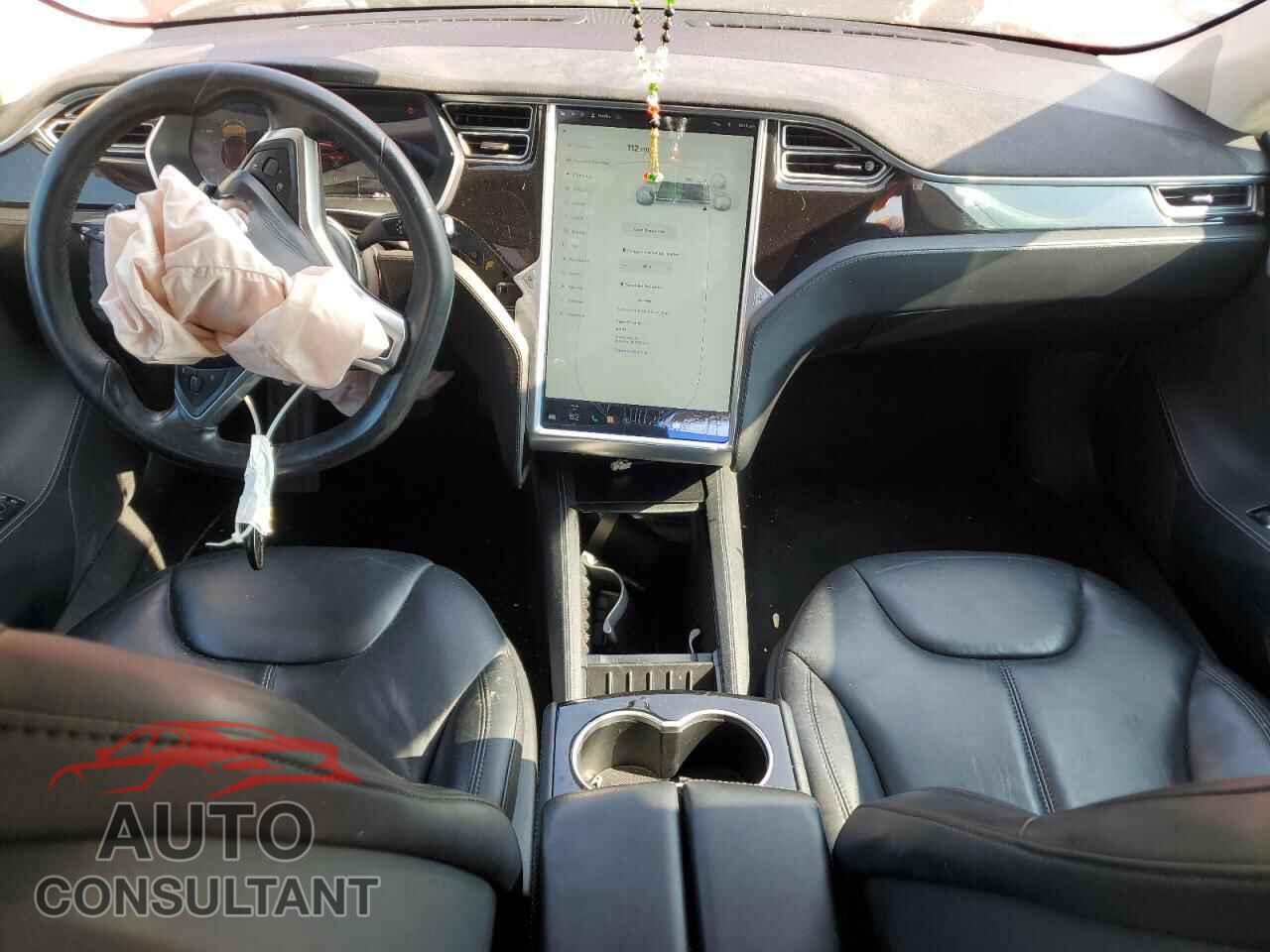 TESLA MODEL S 2015 - 5YJSA1H25FF093500