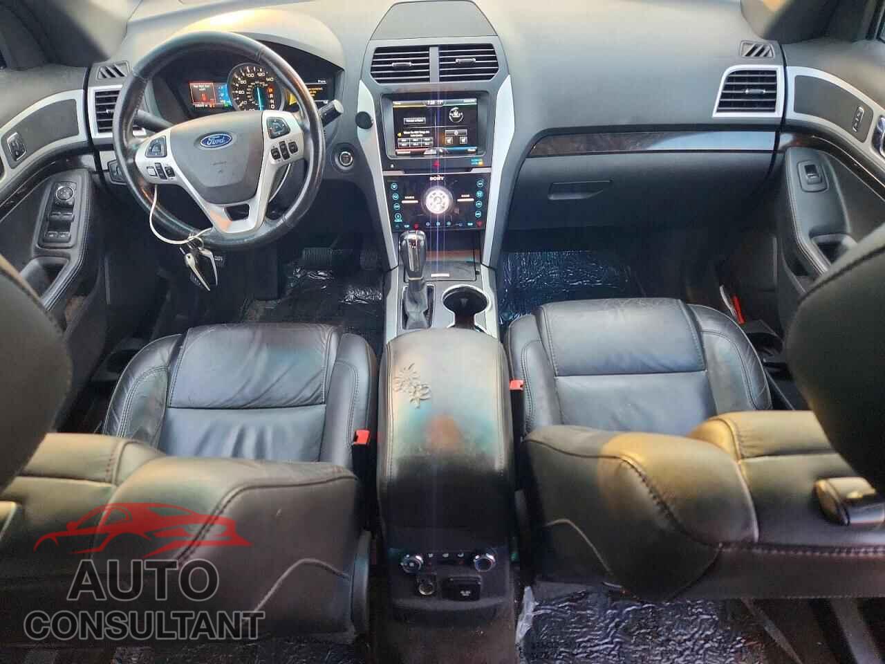 FORD EXPLORER 2015 - 1FM5K7F84FGA89721