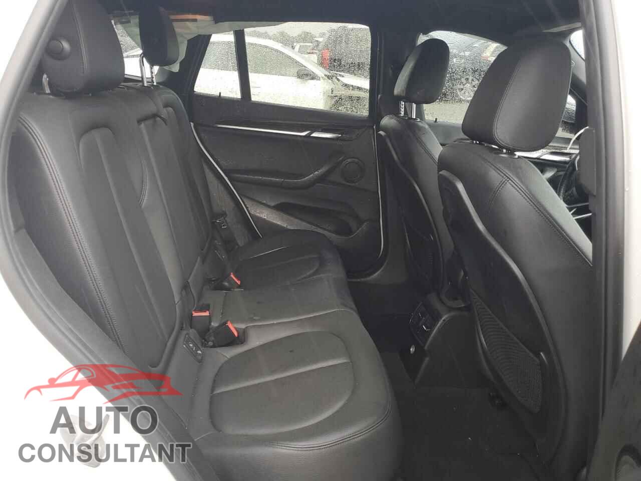 BMW X1 2017 - WBXHT3C3XH5F80685