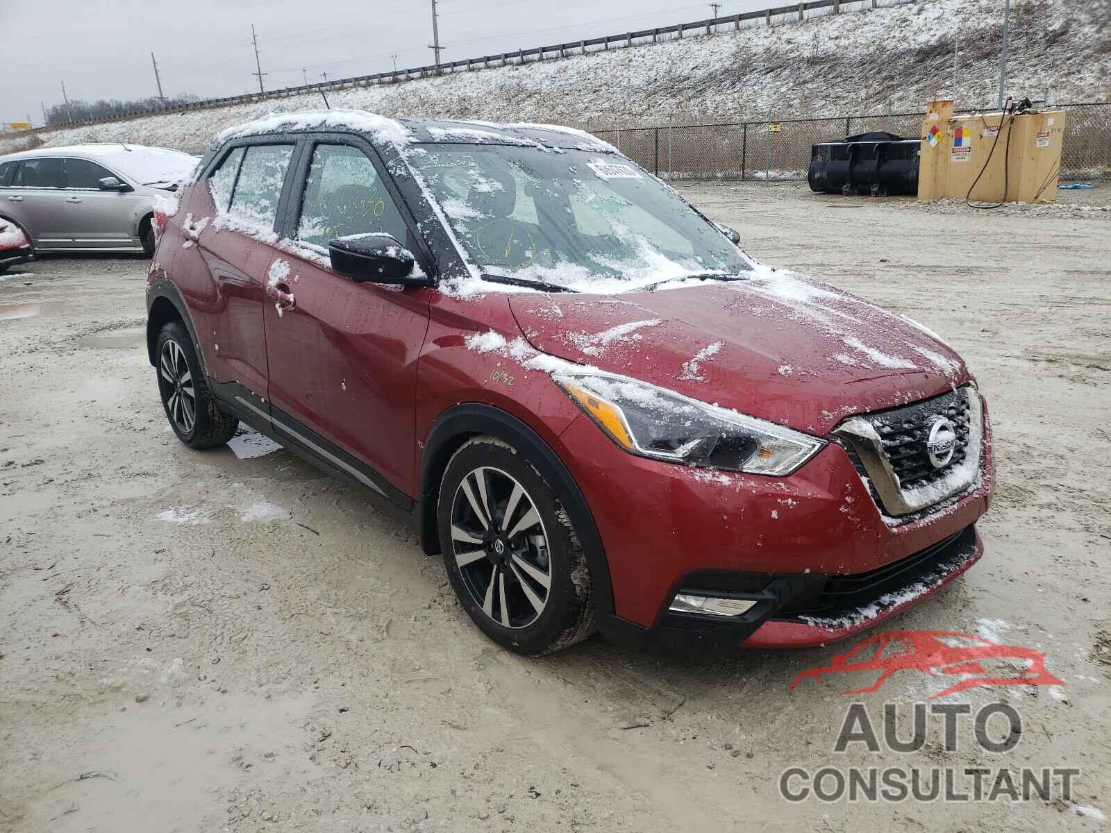 NISSAN KICKS 2019 - 3N1CP5CU5KL568581