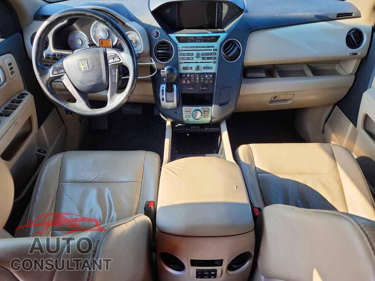 HONDA PILOT 2011 - 5FNYF3H99BB019141