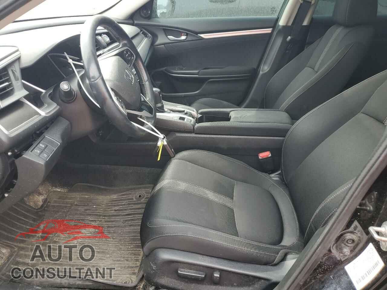 HONDA CIVIC 2019 - 2HGFC2F71KH008285