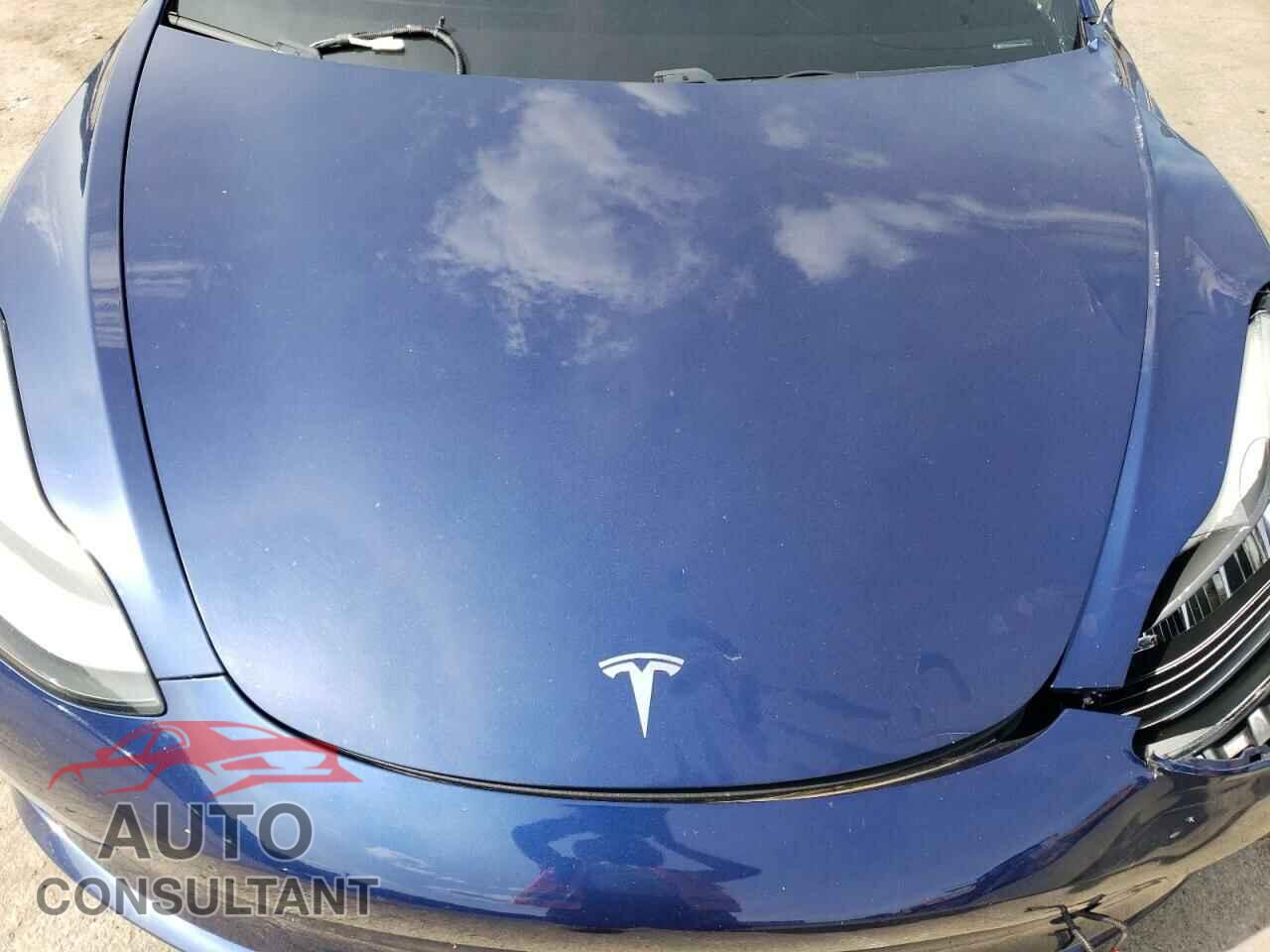 TESLA MODEL 3 2018 - 5YJ3E1EB2JF074196