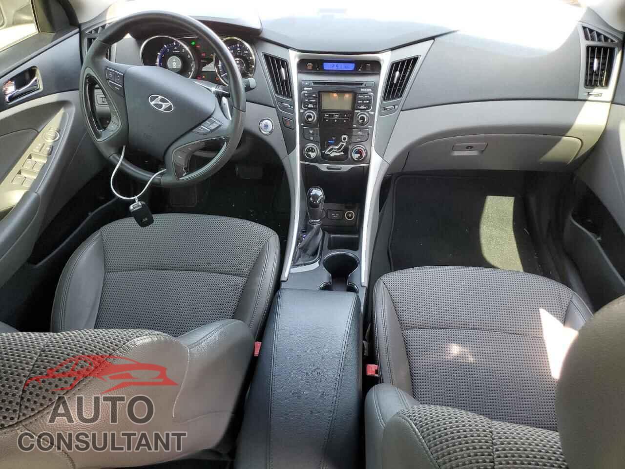 HYUNDAI SONATA 2011 - 5NPEC4AC3BH043010