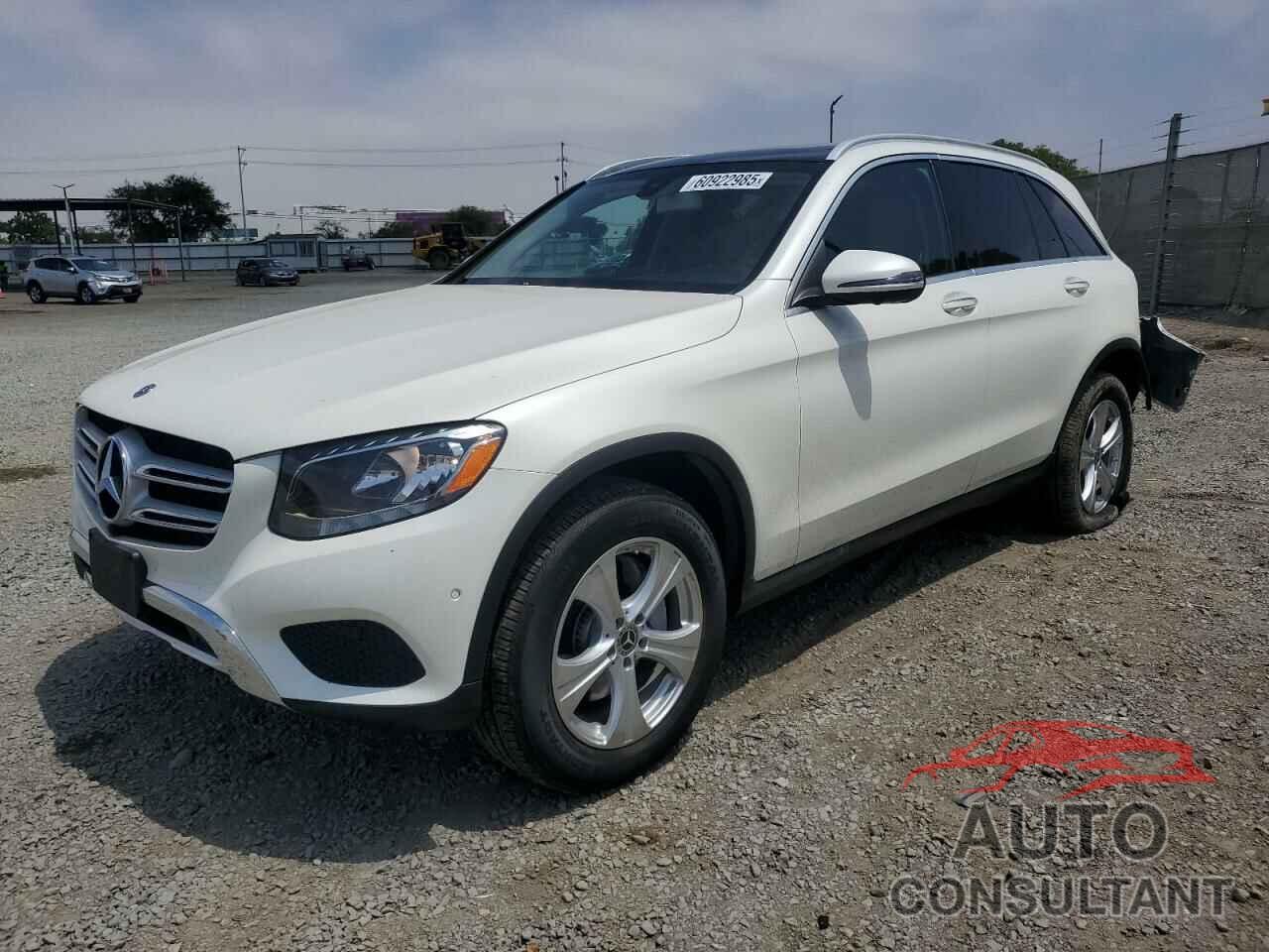MERCEDES-BENZ GLC-CLASS 2018 - WDC0G4JB1JV019092