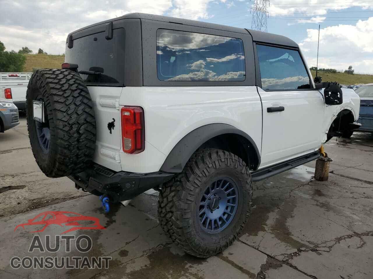 FORD BRONCO 2023 - 1FMDE5CH2PLB05323