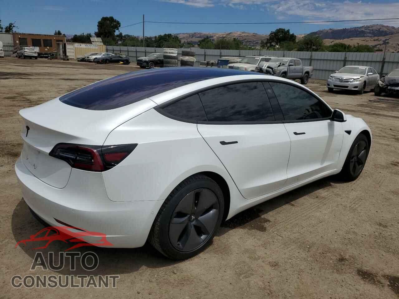 TESLA MODEL 3 2018 - 5YJ3E1EA5JF017269