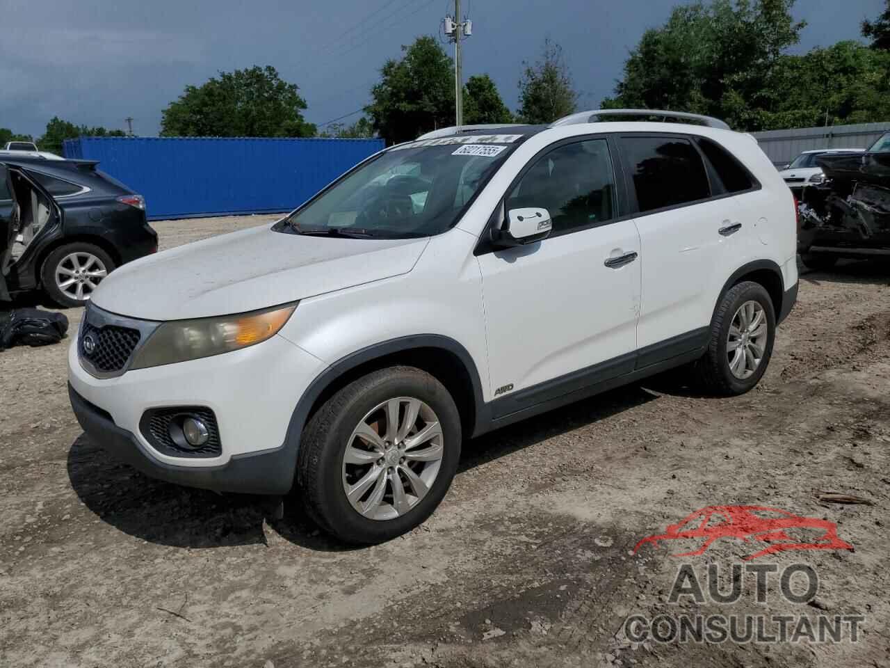 KIA SORENTO 2011 - 5XYKUDA29BG023438