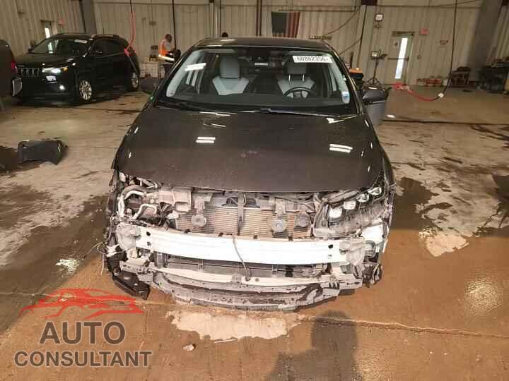 TOYOTA PRIUS 2017 - JTDKARFP8H3044594