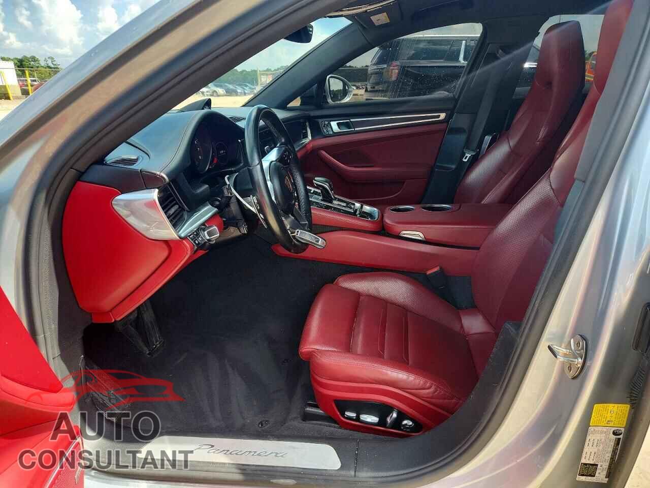 PORSCHE PANAMERA 2020 - WP0AA2A74LL100498