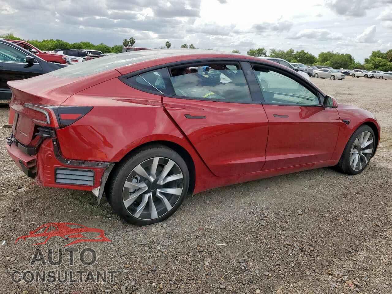 TESLA MODEL 3 2024 - 5YJ3E1EB8RF769052
