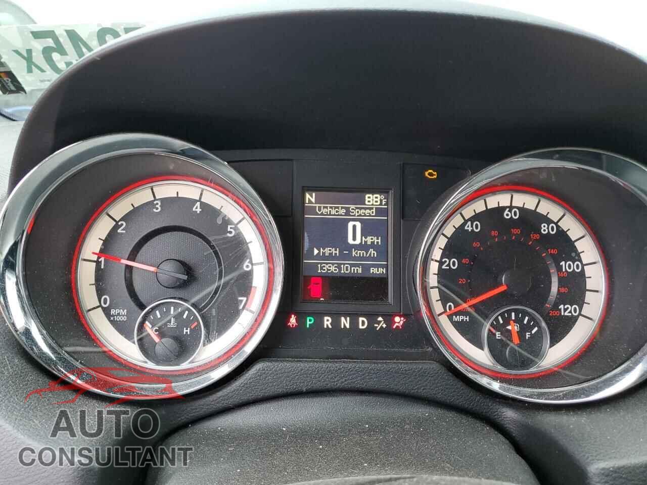 DODGE CARAVAN 2017 - 2C4RDGEG1HR746498