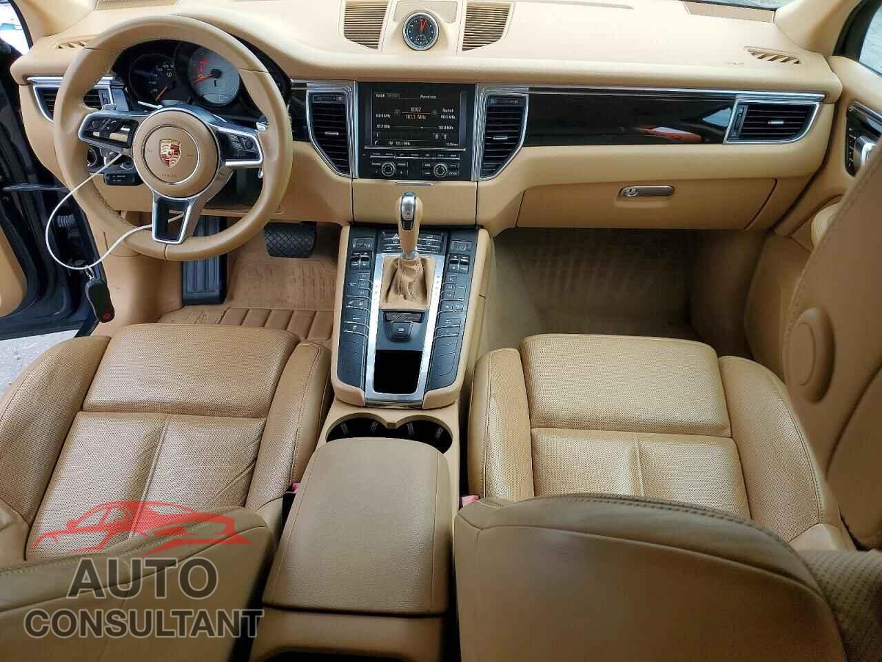 PORSCHE MACAN 2015 - WP1AB2A57FLB54831