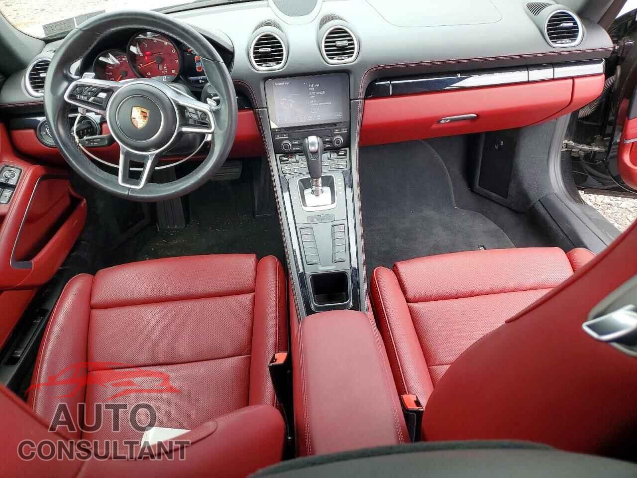 PORSCHE CAYMAN 2021 - WP0AA2A80MS260491