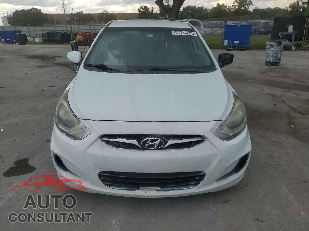 HYUNDAI ACCENT 2014 - KMHCT5AEXEU192485